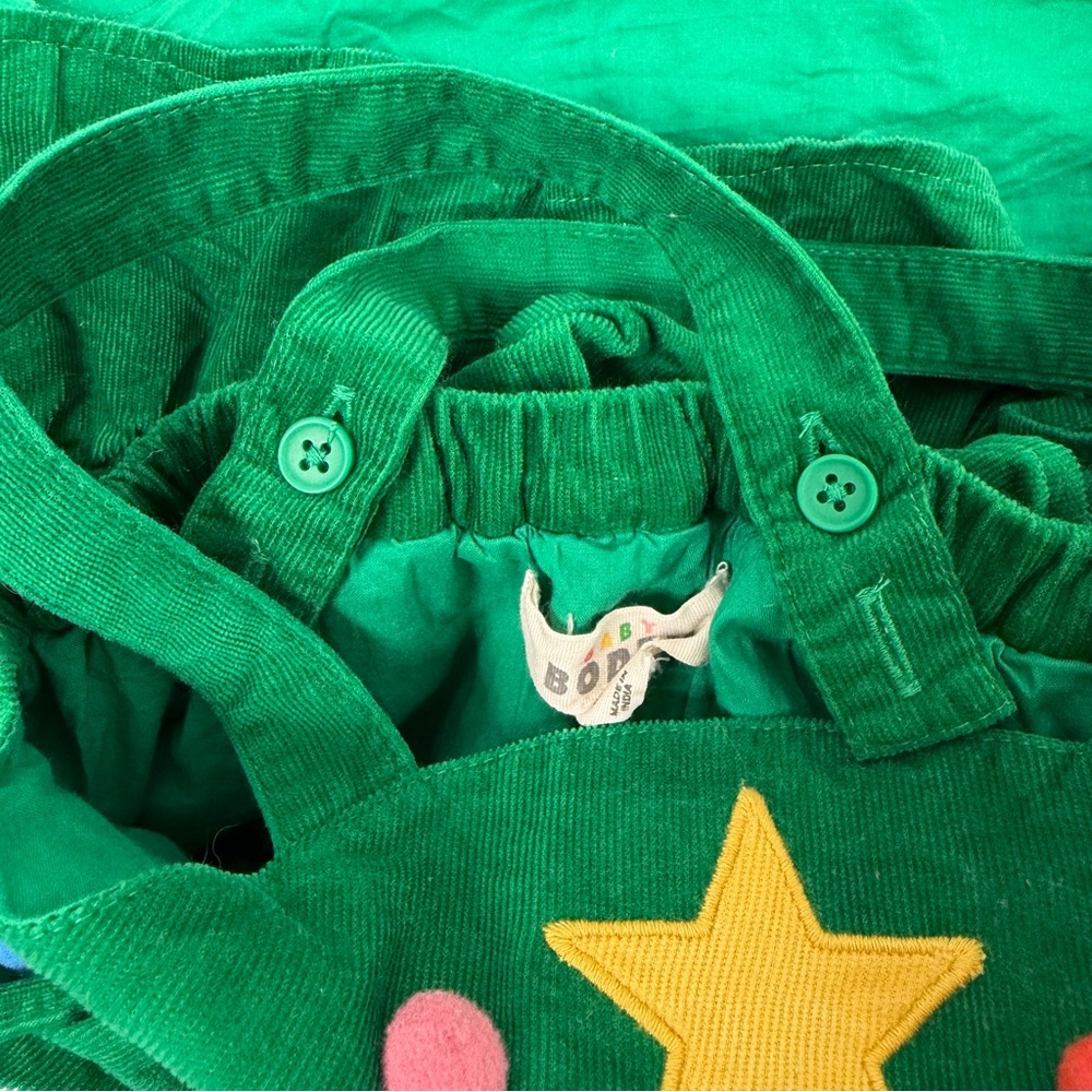 Baby Boden Christmas Tree Pinnie 12-18 Months Pom Poms - Picture 10 of 10